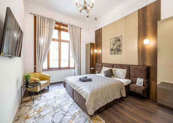 Classy Quentin Dream Home In The Heart Of Budapest